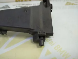 1126422XX Кронштейн жалюзей воздуховода BMW 5 G30/G31 Арт TP91429, вид 3