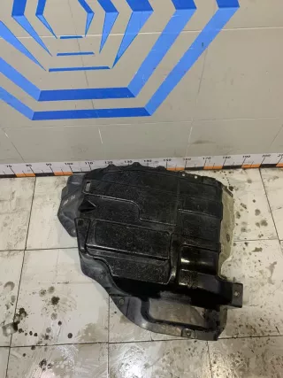 WFZ000024 Защита бензобака Land Rover Range Rover 3 Арт 6209075