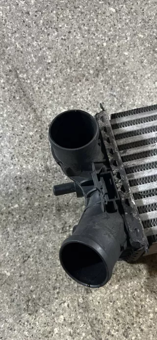8V61-9L440-BC,P8381001 Интеркулер Mazda 3 BL Арт 46023068139, вид 3