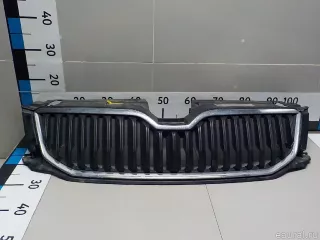 5E0853653 VAG Решетка радиатора Skoda Octavia A8 Арт E52196367, вид 1
