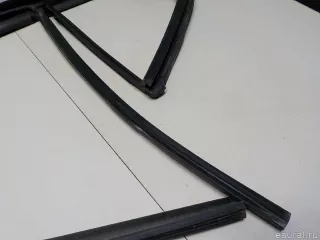 835312T001 Hyundai-Kia Уплотнитель стекла двери Kia Optima 3 Арт E52264729, вид 8