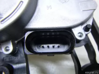 5G0955711A VAG Моторчик заднего стеклоочистителя (дворника) Volkswagen Touran 3 Арт E22937669, вид 4