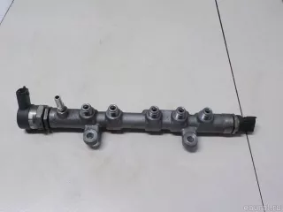 AJ813370 Jaguar Рейка топливная (рампа) Land Rover Discovery 5 Арт E51580711, вид 1