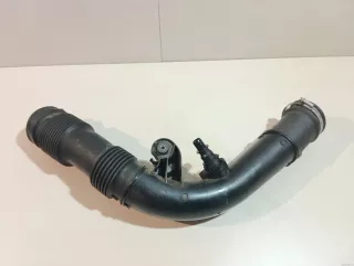 31338745 Volvo Патрубок воздушного фильтра Volvo S90 2 Арт E23349622