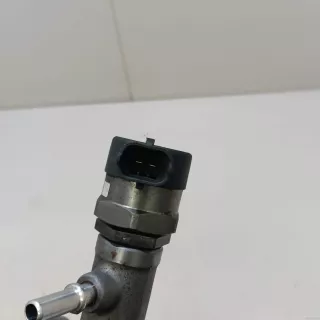 LR073706 Land Rover Рейка топливная (рампа) Land Rover Discovery 5 Арт E23447664, вид 5