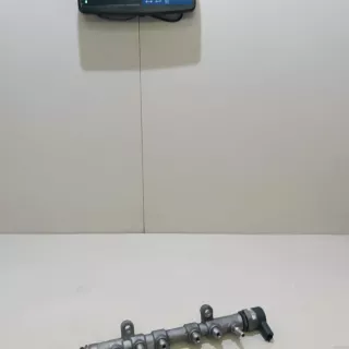 LR073706 Land Rover Рейка топливная (рампа) Land Rover Discovery 5 Арт E23447664, вид 9
