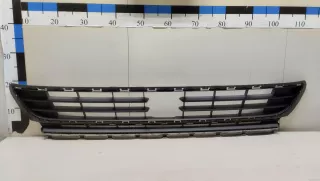 5G0853677B9B9 VAG Решетка радиатора центральная Volkswagen Golf 7 Арт E23496431, вид 1