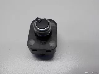 8V0959565E VAG Переключатель регулировки зеркала Audi A3 8V Арт E41091508, вид 1
