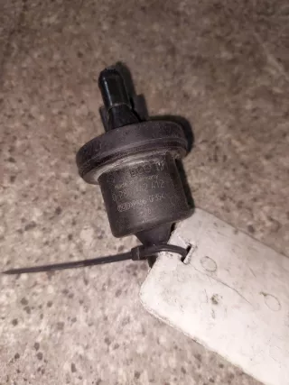 0280142412 Клапан вентиляции топливного бака Mazda 3 BK Арт 46023052852_3, вид 1