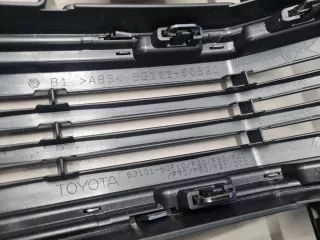 5310160F20 Решетка радиатора Toyota Land Cruiser Prado 150 Арт Z334572, вид 2
