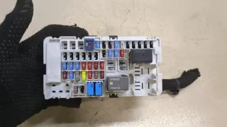 33192630 Блок предохранителей Chevrolet Volt Арт 9187864