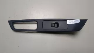 39813406 Кнопка стеклоподъемника переднего правого Volvo S60 2 Арт 8997359, вид 1