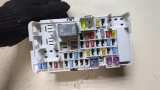 3504878801 Блок предохранителей Chevrolet Malibu 9 Арт 9190974, вид 3