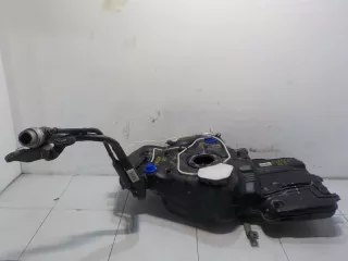 8R0201060S Бак топливный Audi Q5 1 Арт 1966631