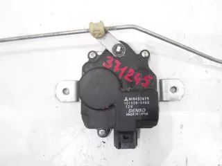 MR432679 Моторчик замка багажника Mitsubishi Carisma Арт 2044791
