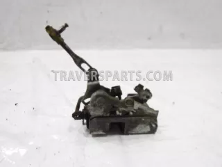 MB365310 Замок двери задней правой Mitsubishi Pajero 1 Арт 2817302
