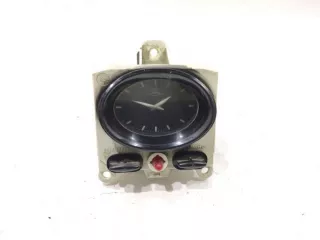 1052455 Часы Ford Escort 6 Арт 2996136, вид 1