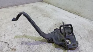 8D0823480B Крюк замка капота Audi A4 B5 Арт 5489754, вид 1