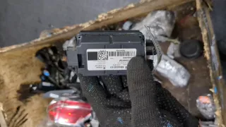 6844045 Усилитель антенны BMW 5 G30/G31 Арт 9202756, вид 4
