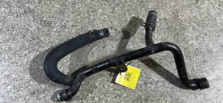06B121065A Трубка охлаждающей жидкости металлическая Audi A4 B5 Арт 46023068926_3, вид 2