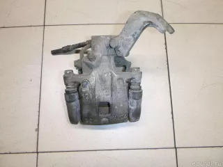 D1Y12698Z Mazda Суппорт тормозной задний правый Mazda 3 BP Арт E21371491, вид 1