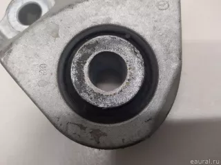 DB2W39010 Mazda Кронштейн опоры двигателя Mazda 3 BP Арт E22250733, вид 4