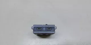 2G6035736 VAG Адаптер USB сетевой Volkswagen Transporter T6 restailing Арт E23136670, вид 1