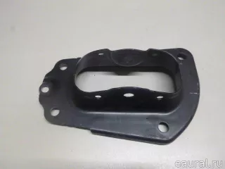 4872747020 Toyota Кронштейн заднего рычага Toyota Prius 4 Арт E23280164, вид 1