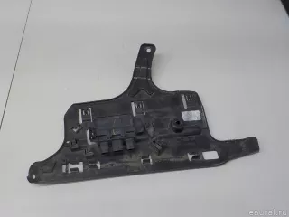 LR093907 Land Rover Кронштейн заднего бампера левый Land Rover Range Rover Velar Арт E103006863, вид 3