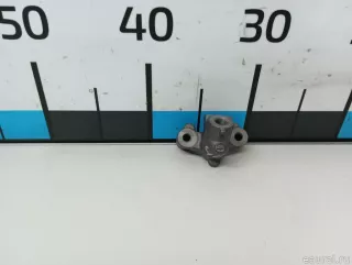 232960E010 Toyota Скоба (кронштейн) крепления форсунки Toyota Fortuner 2 Арт E103025466, вид 1