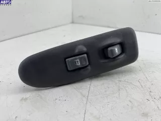 10404731 Кнопка стеклоподъемника переднего правого Chevrolet Trans sport Арт 54332480, вид 1