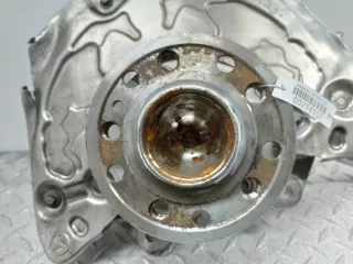 2053322100,2053340400 Кулак поворотный левый Mercedes C W205 Арт 00258507, вид 2