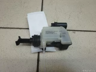  Электропривод замка капота BMW i3 Арт E95614233, вид 6