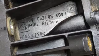 2900303609 Коллектор впускной Volkswagen Golf 4 1.4л Инжектор Арт 9214969, вид 3