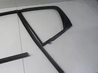 835413M000 Hyundai-Kia Уплотнитель стекла двери Hyundai Genesis 2 Арт E51047819, вид 7