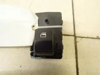 93581Q5010 Hyundai-Kia Кнопка стеклоподъемника Kia Seltos Арт E95474796, вид 1