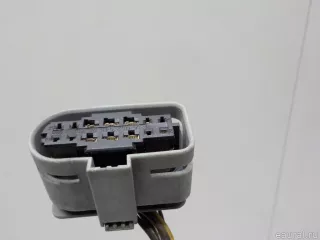 0525455626 Mercedes Benz Разъем AUX / USB Mercedes S W222 Арт E41010837, вид 2