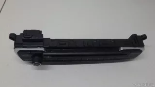 61359371456 BMW Блок кнопок BMW X1 F48 Арт E70608625, вид 2