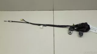 6936035010 Toyota Замок двери задней левой Toyota FJ Cruiser Арт E70611186, вид 1