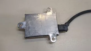 881620W272 Датчик мертвых (слепых) зон Toyota Prius 4 Арт 9230354, вид 2