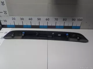 848107242R Renault Накладка двери багажника Renault Duster 2 Арт E52244438, вид 5