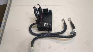 23240733 Блок предохранителей Chevrolet Volt Арт 9233234