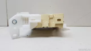8273006890 Toyota Блок предохранителей Toyota Camry XV70 Арт E70632067, вид 4