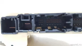 8273006890 Toyota Блок предохранителей Toyota Camry XV70 Арт E70632067, вид 8