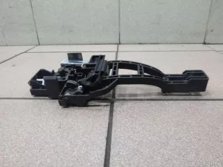  Кронштейн ручки Ford Focus 3 restailing Арт E30422466, вид 3