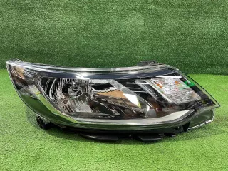 ST22311R2R Фара правая     галоген Kia Rio 3 Арт 0000006815103, вид 1