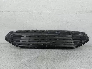 Решетка радиатора Ford Fusion 2 2013г.  - Фото 4