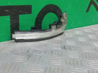LR027945, 20166252, 20163102 повторитель поворота на зеркале Land Rover Evoque 1 Арт 312612RM, вид 3