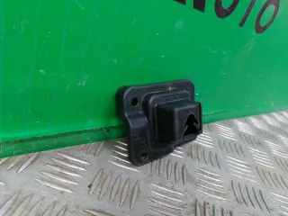 KB8A50151 Кронштейн решетки радиатора Mazda CX-5 2 Арт 318767RM, вид 2