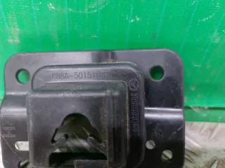 KB8A50151 Кронштейн решетки радиатора Mazda CX-5 2 Арт 318767RM, вид 6